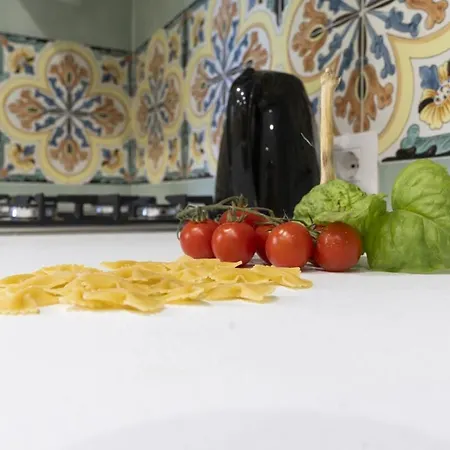 Sorrentovibes - Modern With Terrace, Swimming Pool&tennis Сорренто