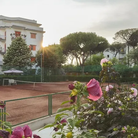 Sorrentovibes - Modern With Terrace, Swimming Pool&tennis *