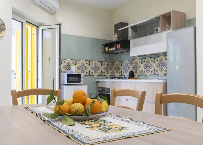 Apartment Sorrentovibes - Modern With Terrace, Swimming Pool&tennis *