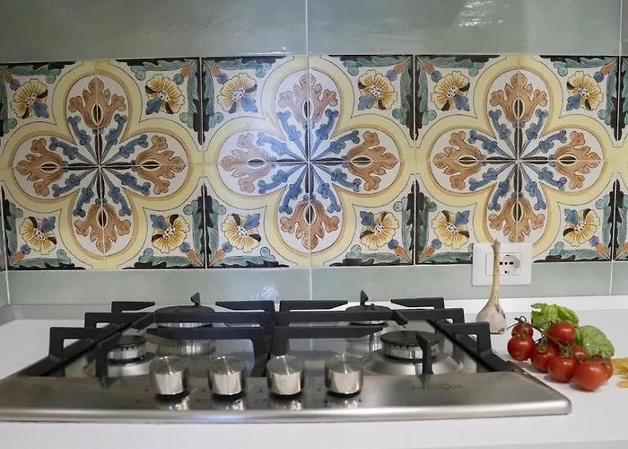 Appartement Sorrentovibes - Modern With Terrace, Swimming Pool&tennis