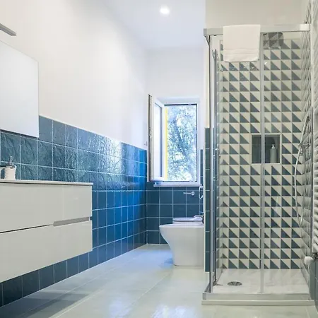 Sorrentovibes - Modern With Terrace, Swimming Pool&tennis Apartmán