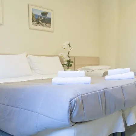 Sorrentovibes - Modern With Terrace, Swimming Pool&tennis Apartmán