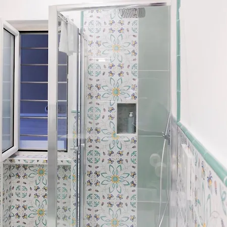 Apartmán Sorrentovibes - Modern With Terrace, Swimming Pool&tennis *