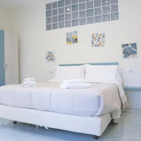 Sorrentovibes - Modern With Terrace, Swimming Pool&tennis Apartmán